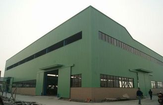 China Pre-bouwt Industriële Staalgebouwen met Galvanisatie en het Schilderen Behandeling leverancier
